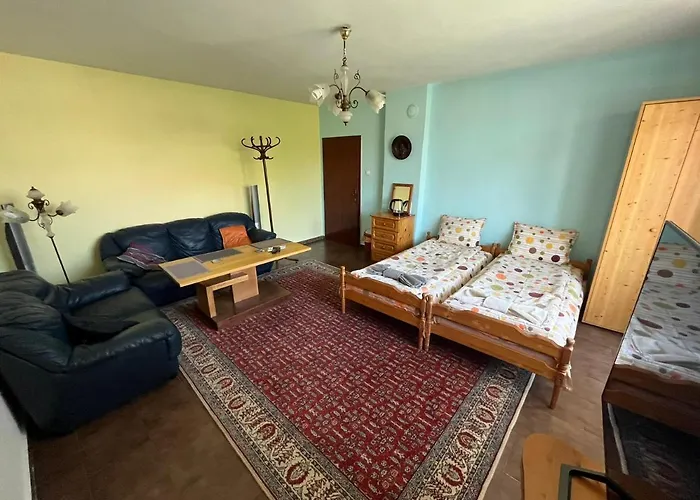 Izgrev Sarafovo * Μπουργκάς