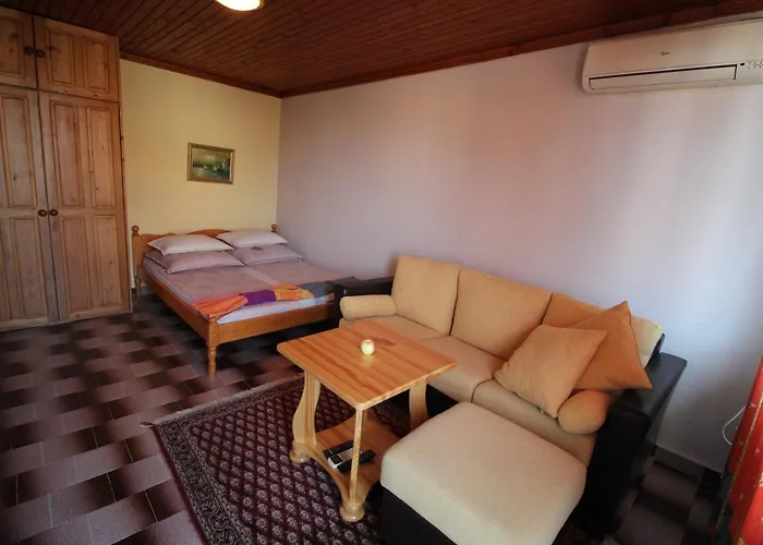 Casa de hóspedes Izgrev Sarafovo Burgas