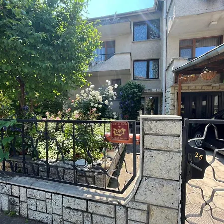 Izgrev Sarafovo Affittacamere