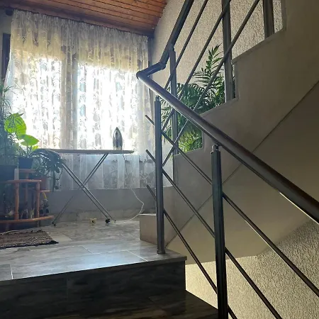 Izgrev Sarafovo *