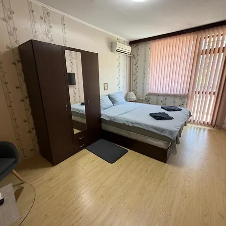 بيت ضيافة Izgrev Sarafovo