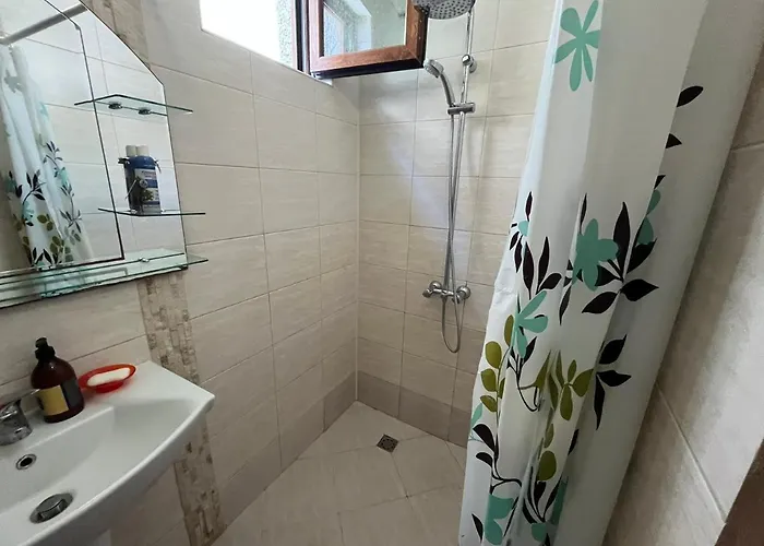 Izgrev Sarafovo Penzion