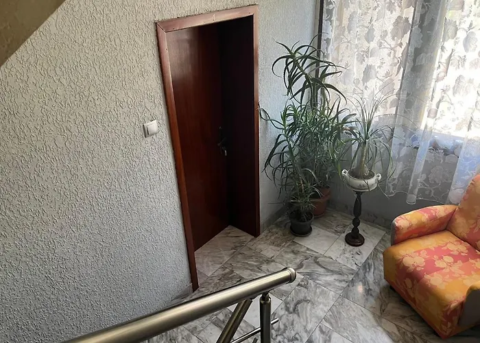 Izgrev Sarafovo Penzion Burgas City