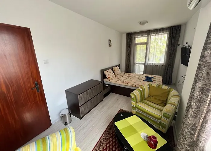 Izgrev Sarafovo * Burgas City