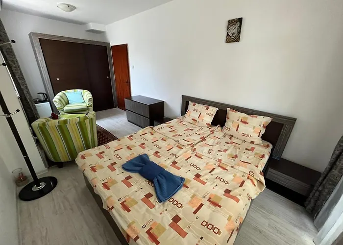 Izgrev Sarafovo * Burgas City